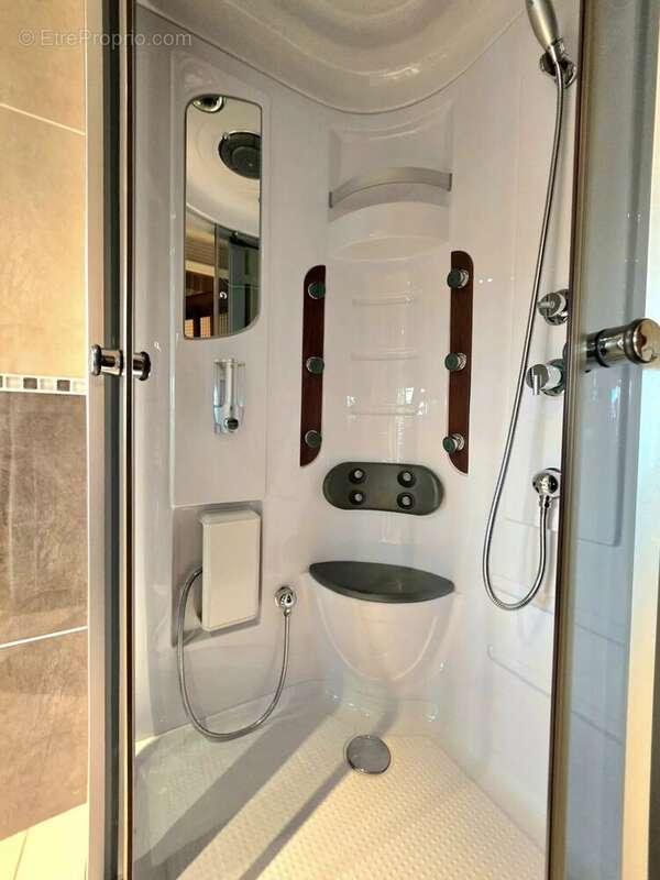 Maison à MERCY-LE-BAS