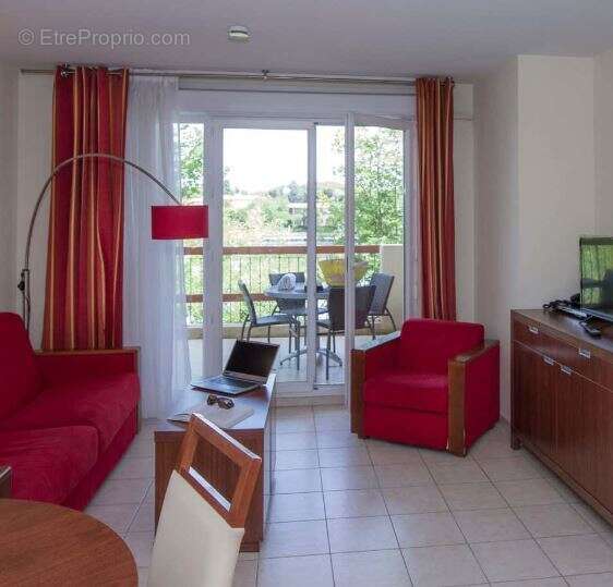 Appartement à MANDELIEU-LA-NAPOULE