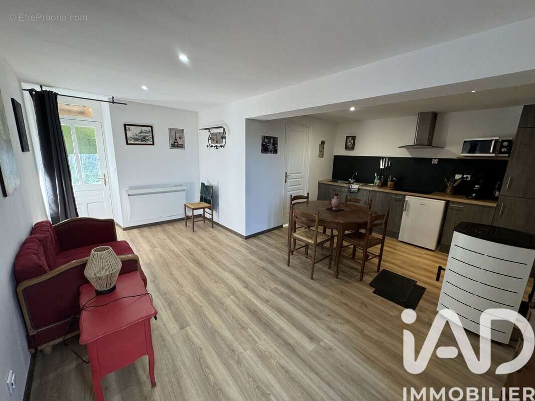 Maison 84 m² à Chalautre-La-Petite  - photo 4