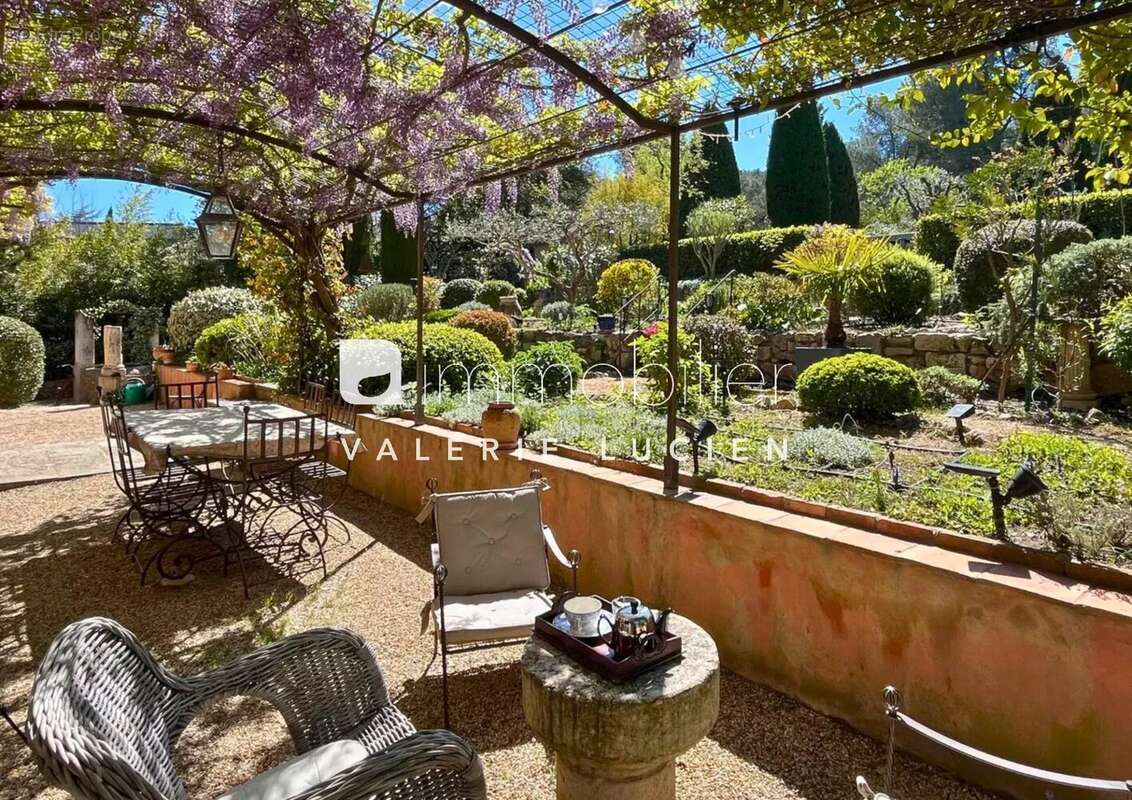 Maison à SAINT-REMY-DE-PROVENCE