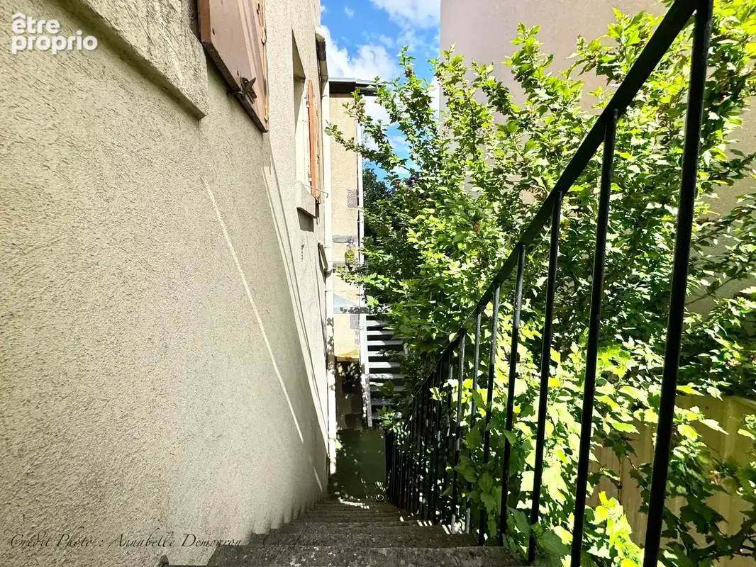Clermont-ferrand/montferrand – ensemble immobilier de 2 maisons – 175 m² – 4 chambres – cour privée – garage – stationnements - photo 50