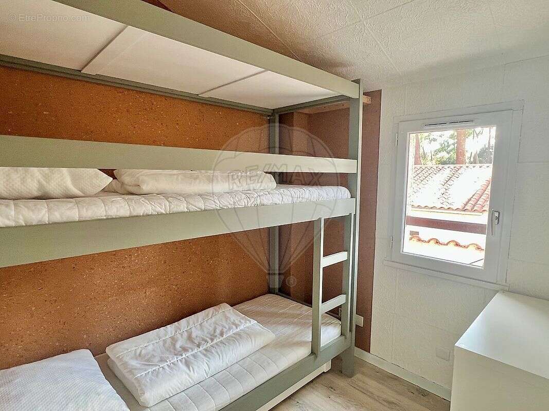 Maison à LES MATHES