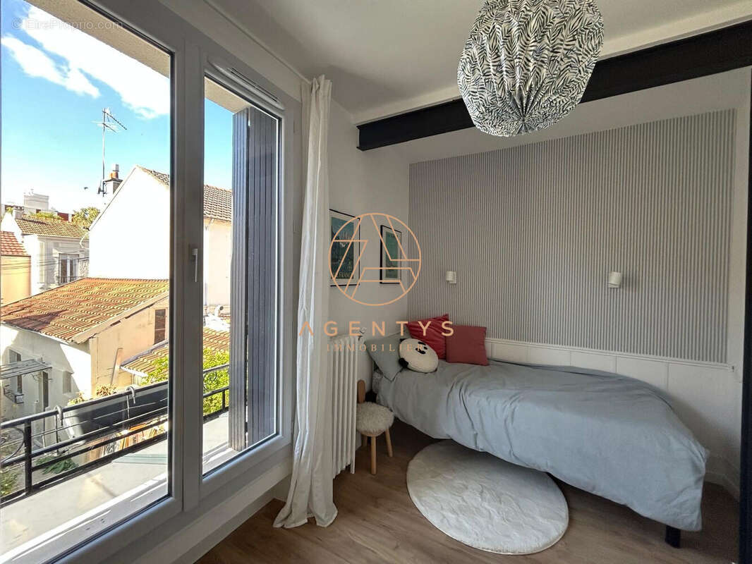 Maison à NOGENT-SUR-MARNE