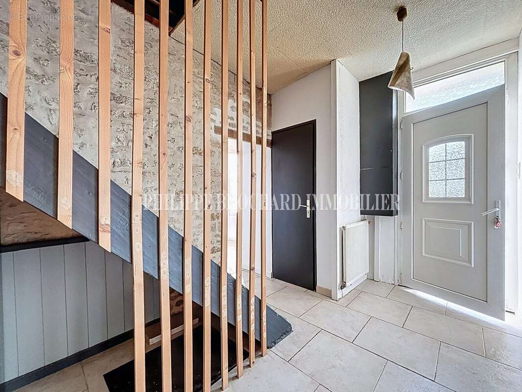 Maison à MAREUIL-SUR-LAY-DISSAIS