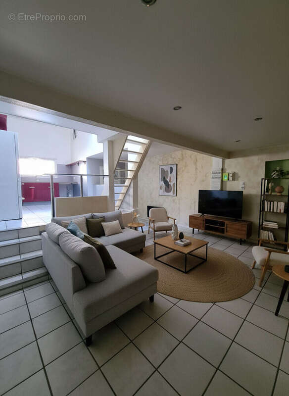 Appartement à PENNAUTIER