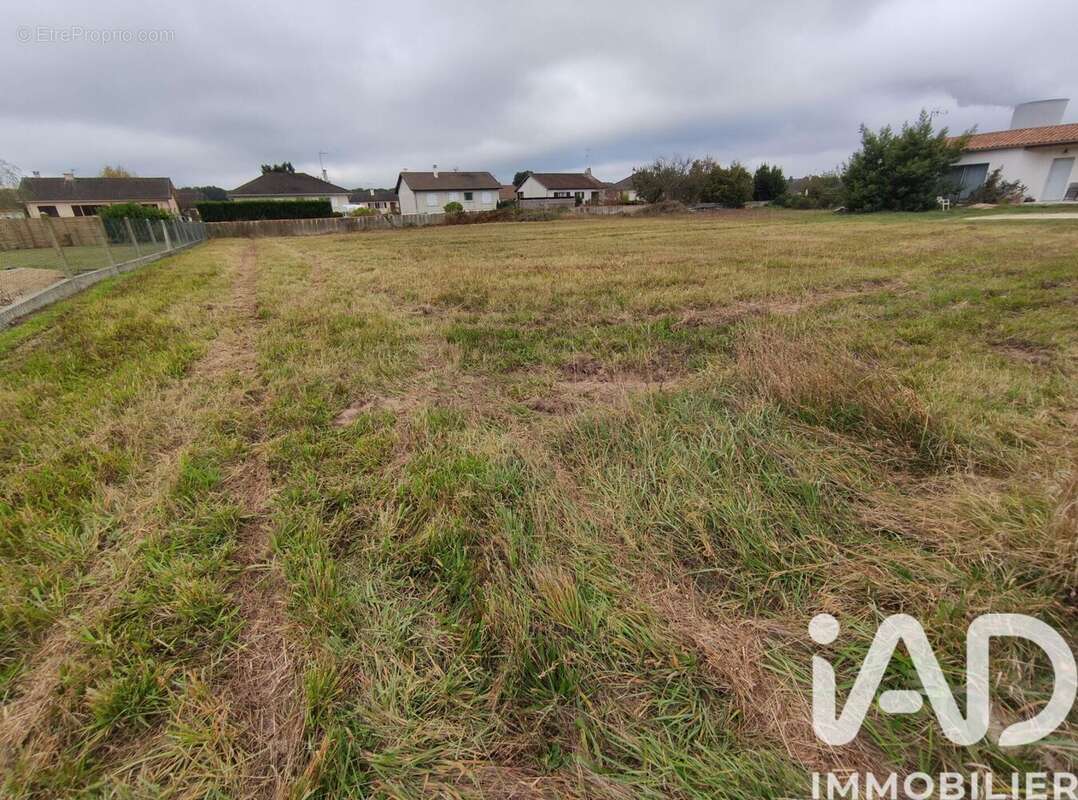 Photo 6 - Terrain à CIVAUX