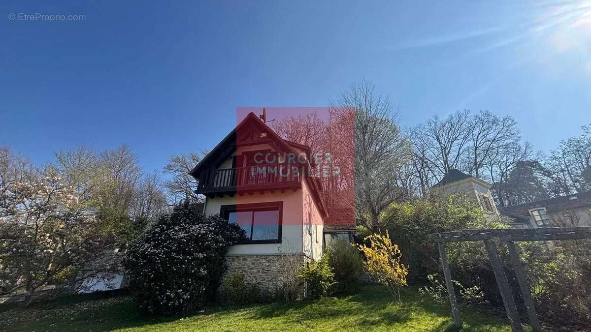 Maison à JOUARS-PONTCHARTRAIN