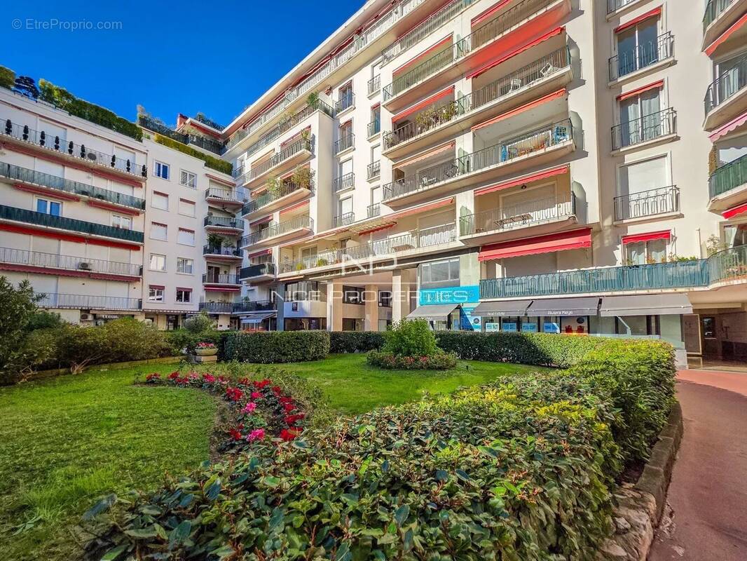 Appartement à CANNES