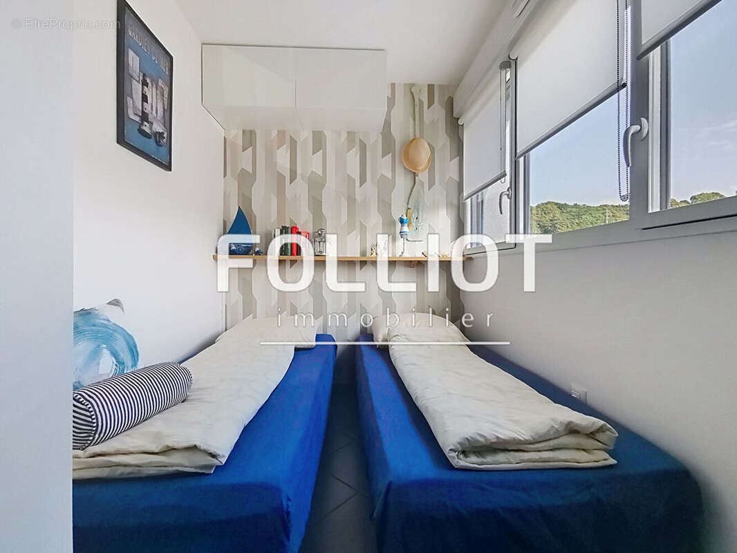 Appartement à JULLOUVILLE