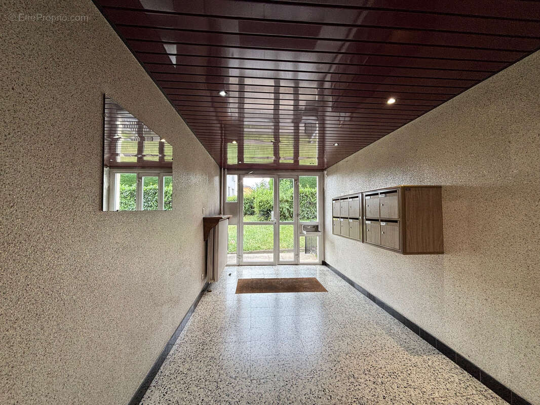 Appartement à SAINT-ETIENNE