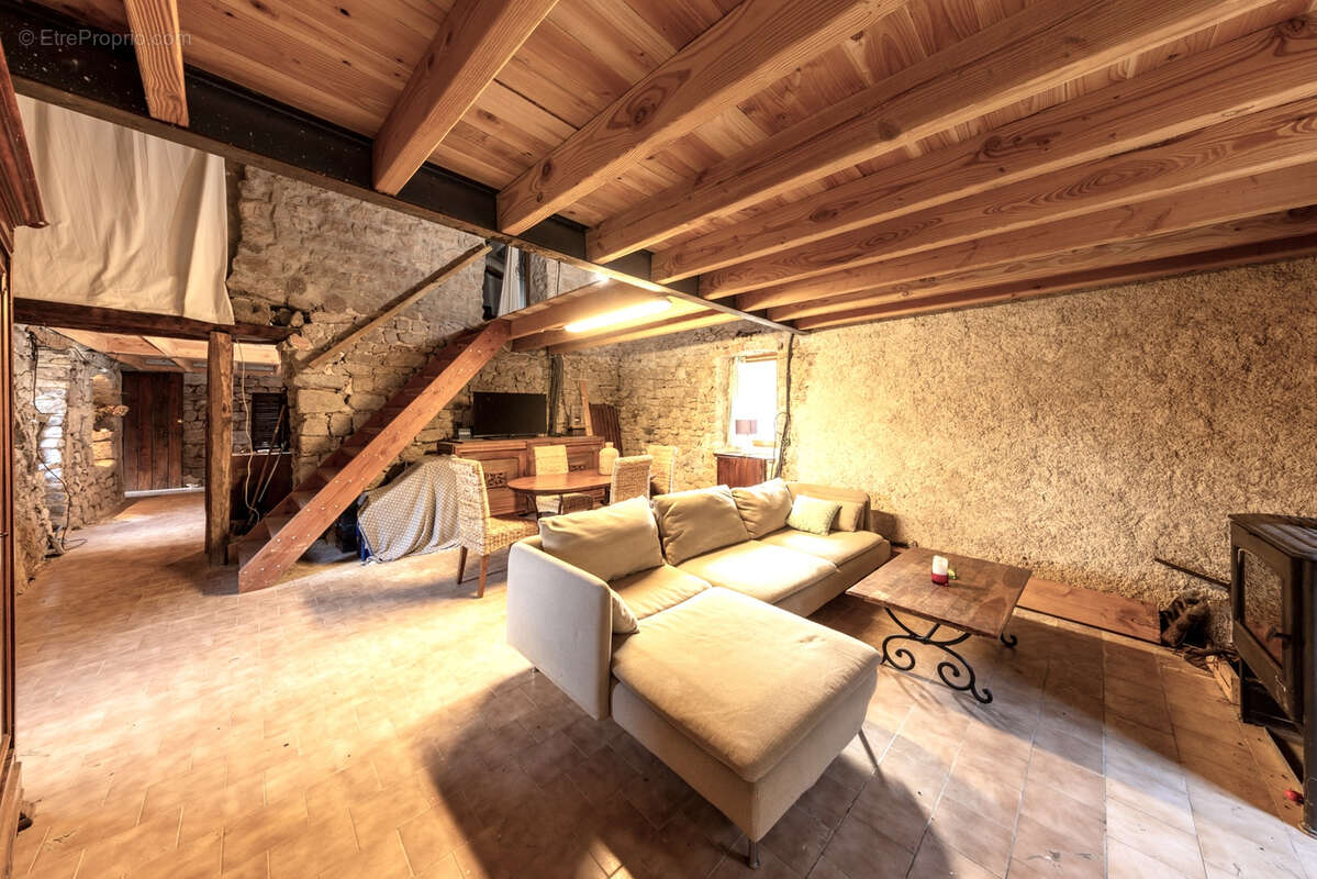 Maison à LENTILLERES