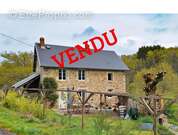 Maison à SAINT-GERVAIS-D&#039;AUVERGNE