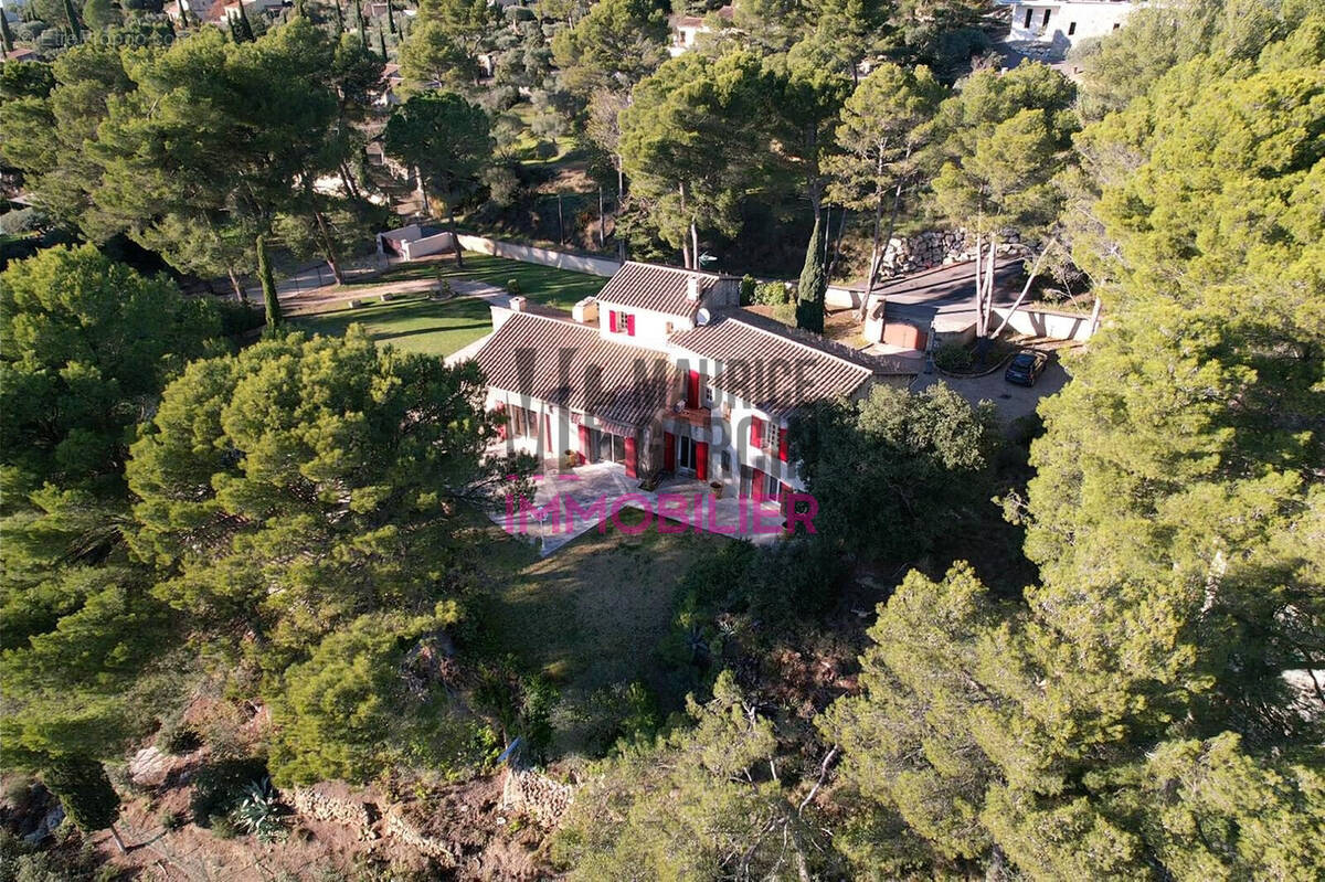 Maison à BEAUMES-DE-VENISE