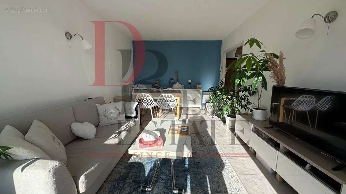 Appartement à ROQUEBRUNE-CAP-MARTIN