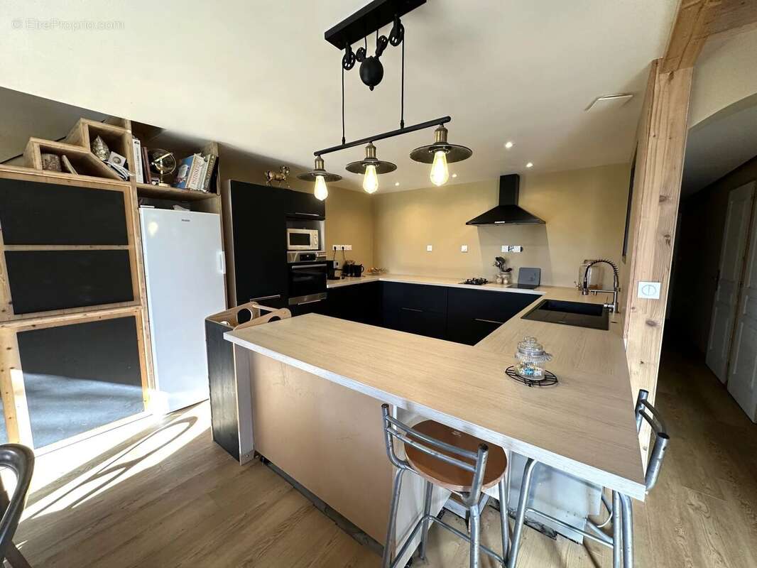 Maison à MONTPON-MENESTEROL