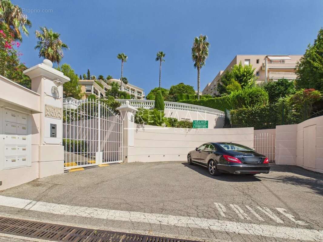 Magnifique appartement 3 pièces avec terrasse, aperçu mer et garage - Le Cannet - photo 16