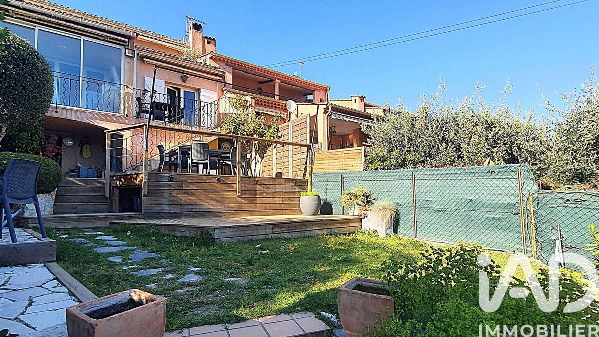 Photo 1 - Maison à PEYMEINADE