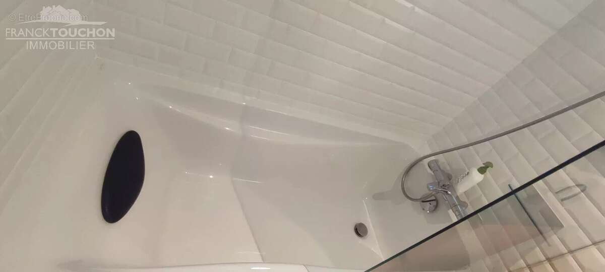 Maison à FERRIERES-EN-GATINAIS