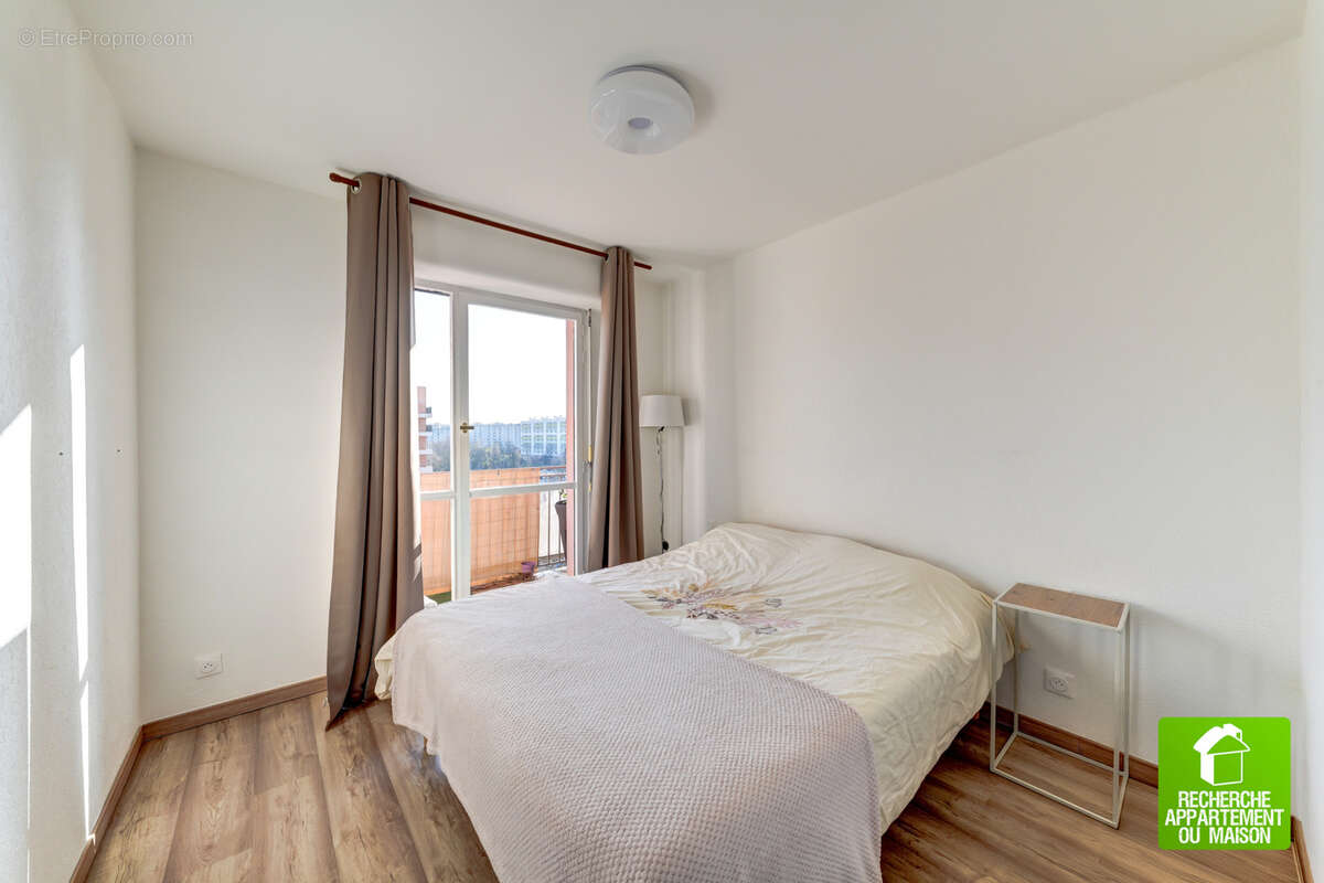 Appartement à RILLIEUX-LA-PAPE