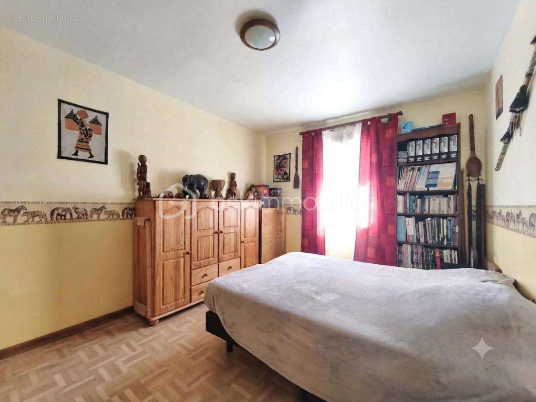Maison de plain-pied 91 m² – 3 chambres – Terrain de 1100 m² – DPE C - photo 10