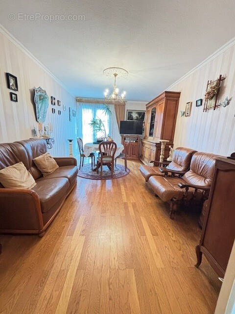 Appartement à SAINT-ETIENNE