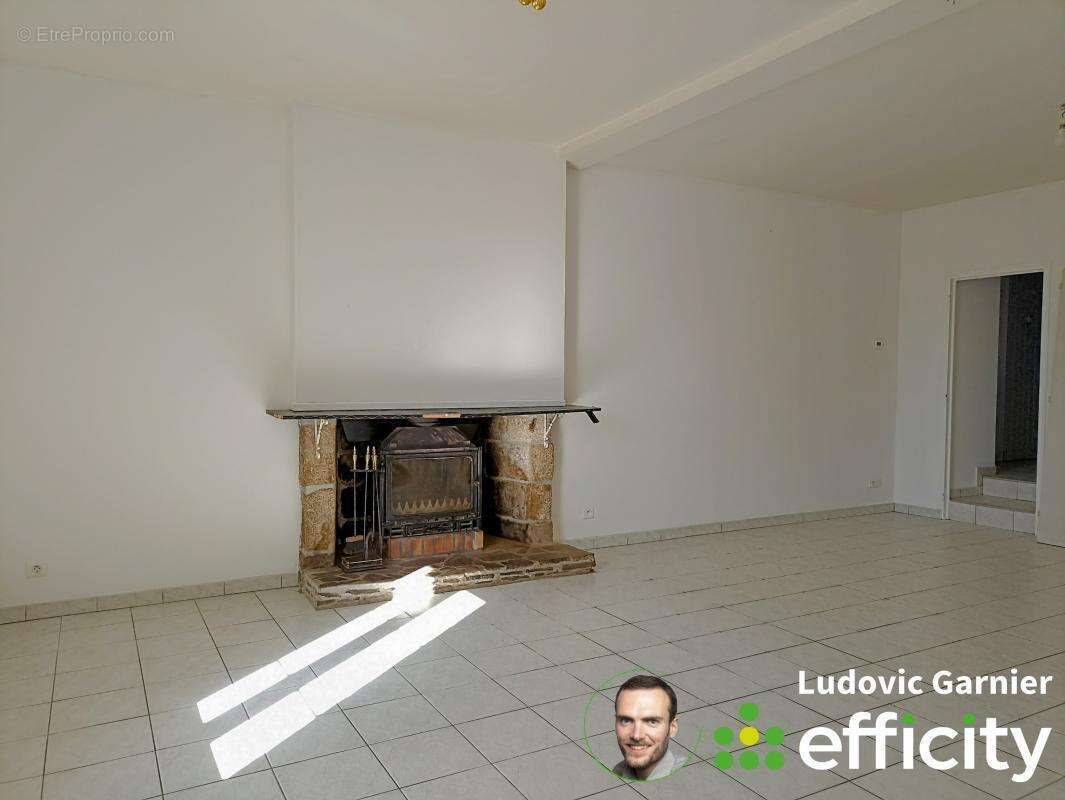 Maison à LE TEILLEUL