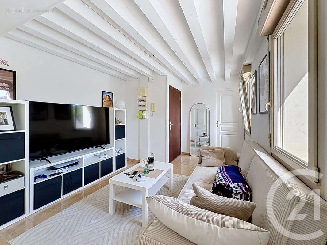 Appartement à LIEUSAINT