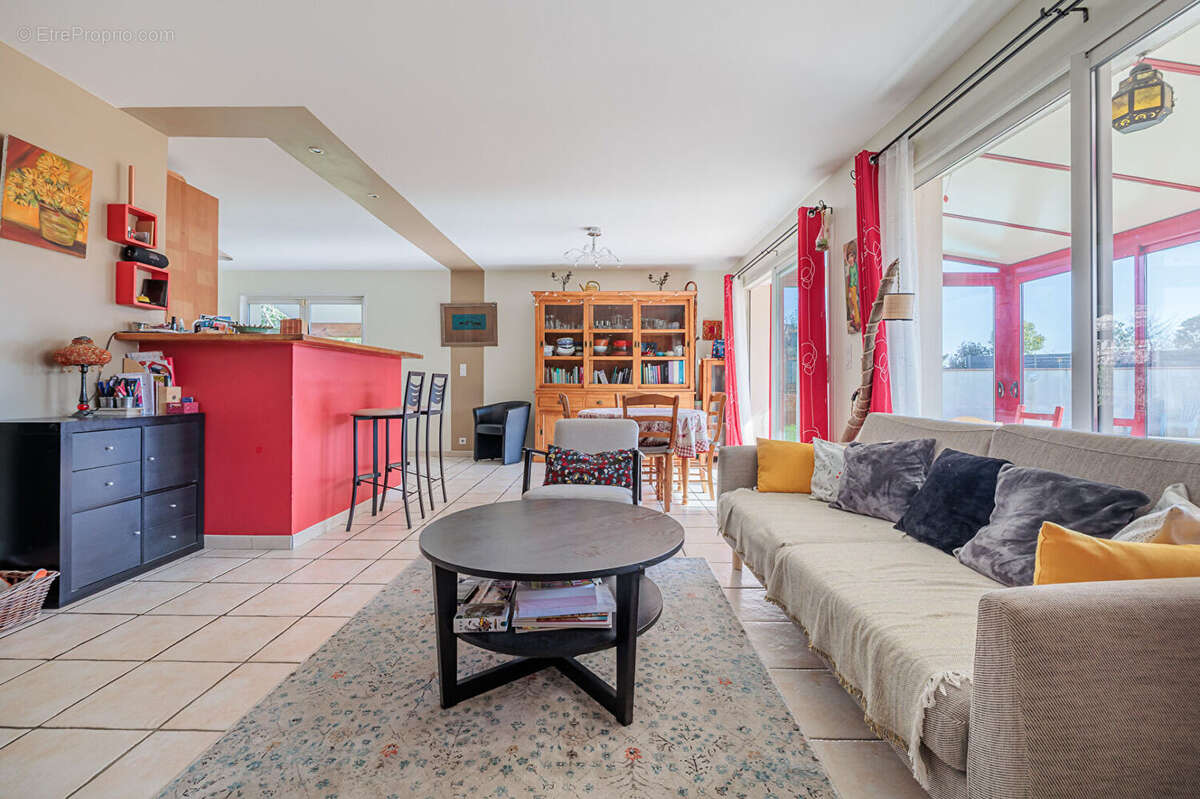 Maison à VILLENEUVE-TOLOSANE