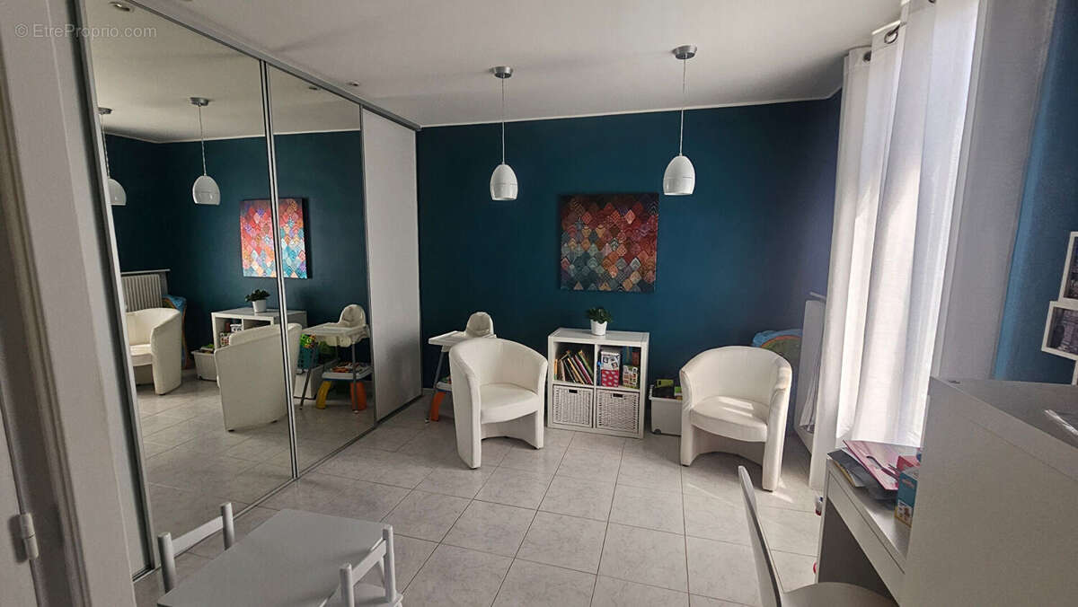 Maison à VILLEMOMBLE