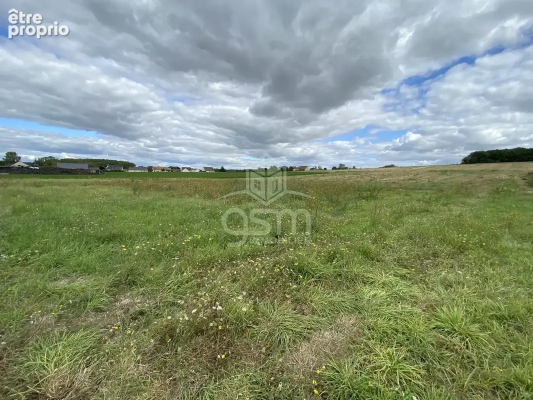 Terrain 1 561 m² à vendre à Saint-Epain (37800) - photo 2