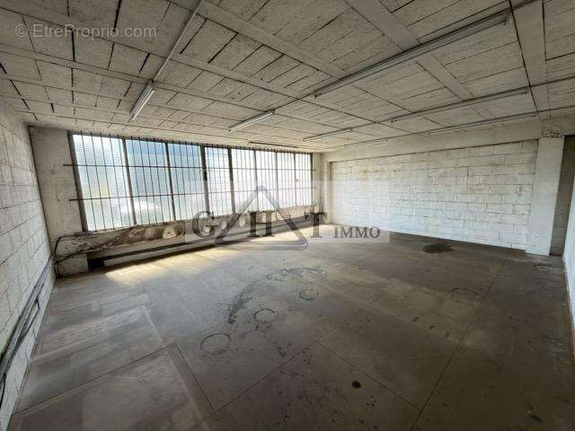 Entrepot 360m² a vendre bondoufle - photo 9