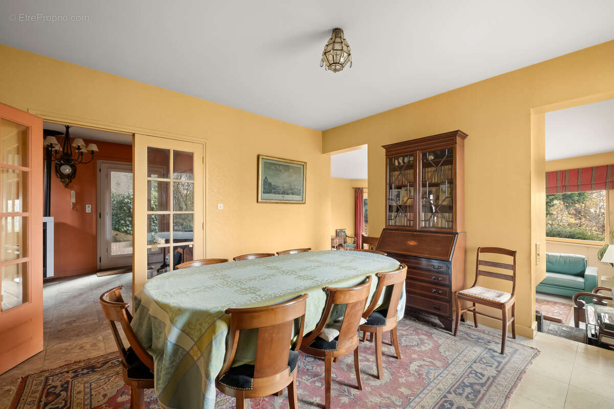 Maison à CALUIRE-ET-CUIRE