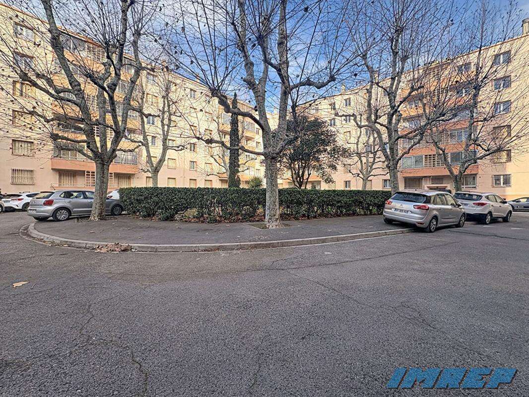 Appartement à MARSEILLE-9E