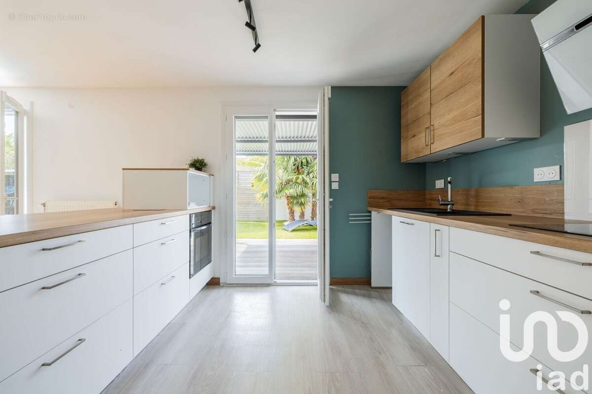 Photo 2 - Maison à LA ROCHELLE