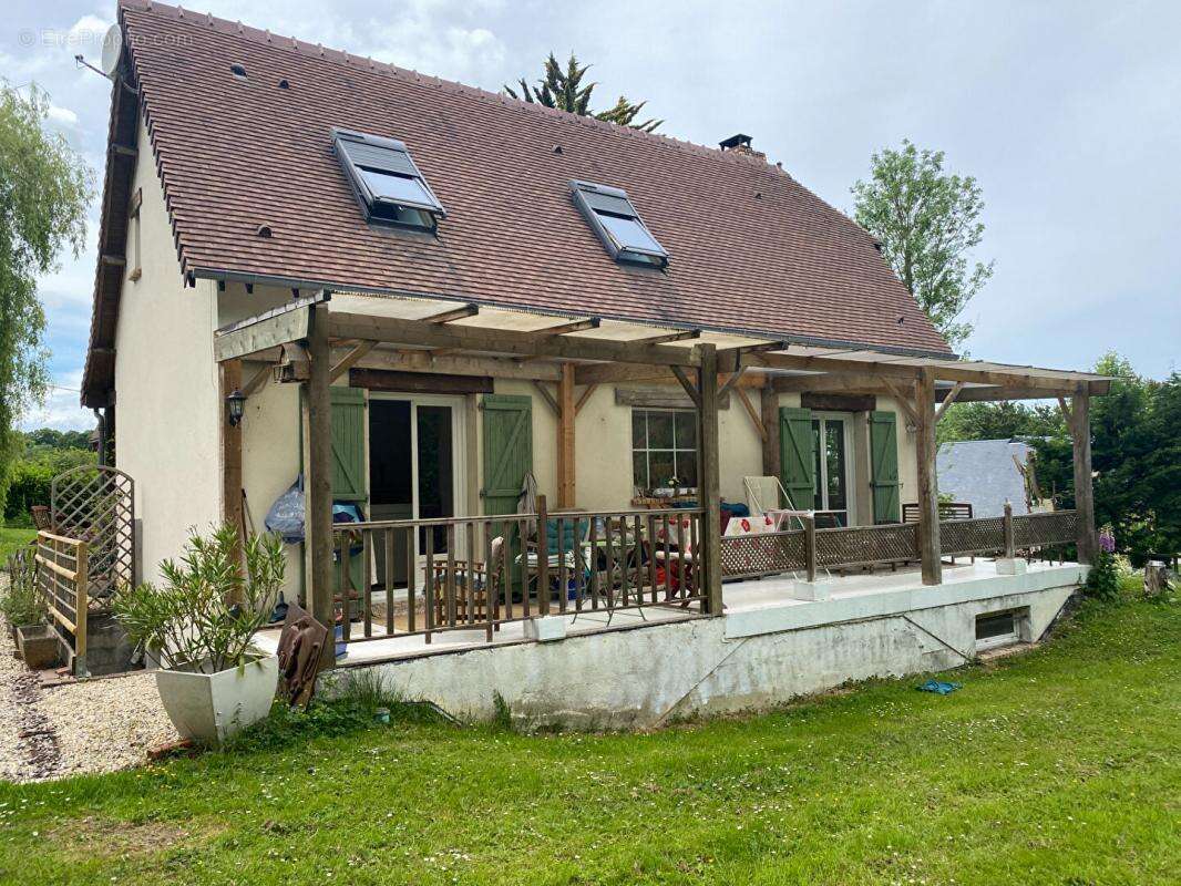 Maison à DOZULE