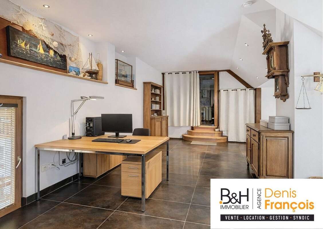 Maison 338 m² à Saasenheim  - photo 2