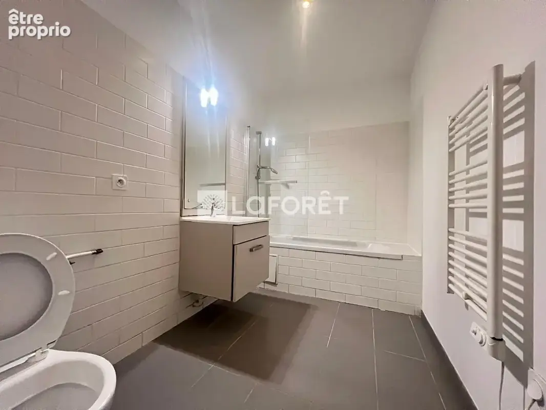 Appartement Saint Denis 3 pièce(s) 58.48 m2 - photo 10