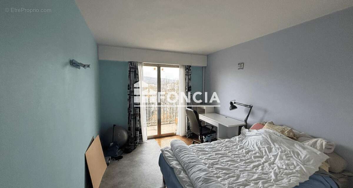 Appartement à VERSAILLES