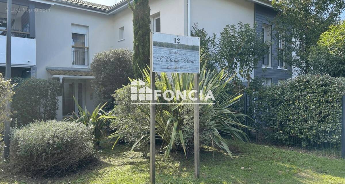 Appartement à TOSSE