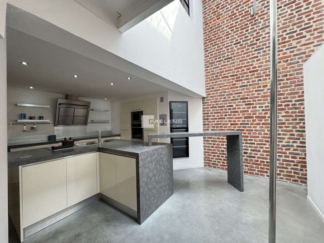 Maison 180 m² à Lille  - photo 8