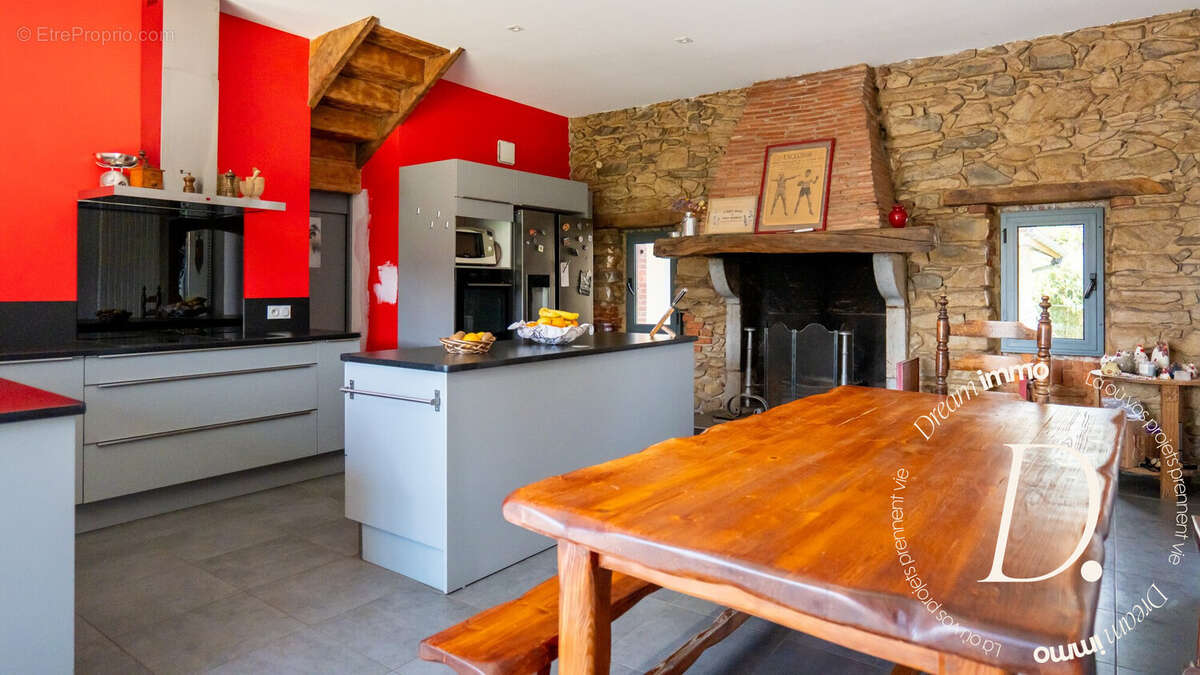 Maison à MEES