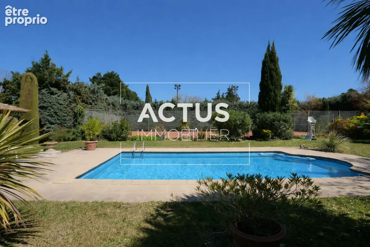 Maison 434 m² à Senas  - photo 5