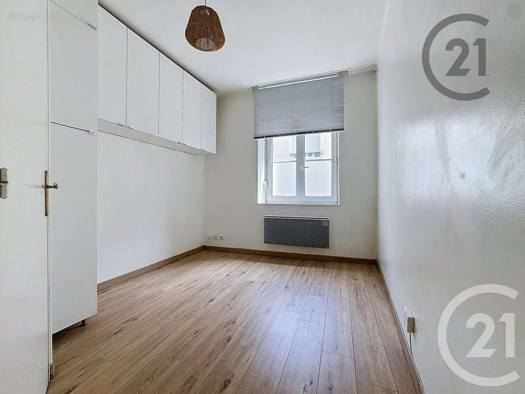 Appartement 15 m² à Reims  - photo 2