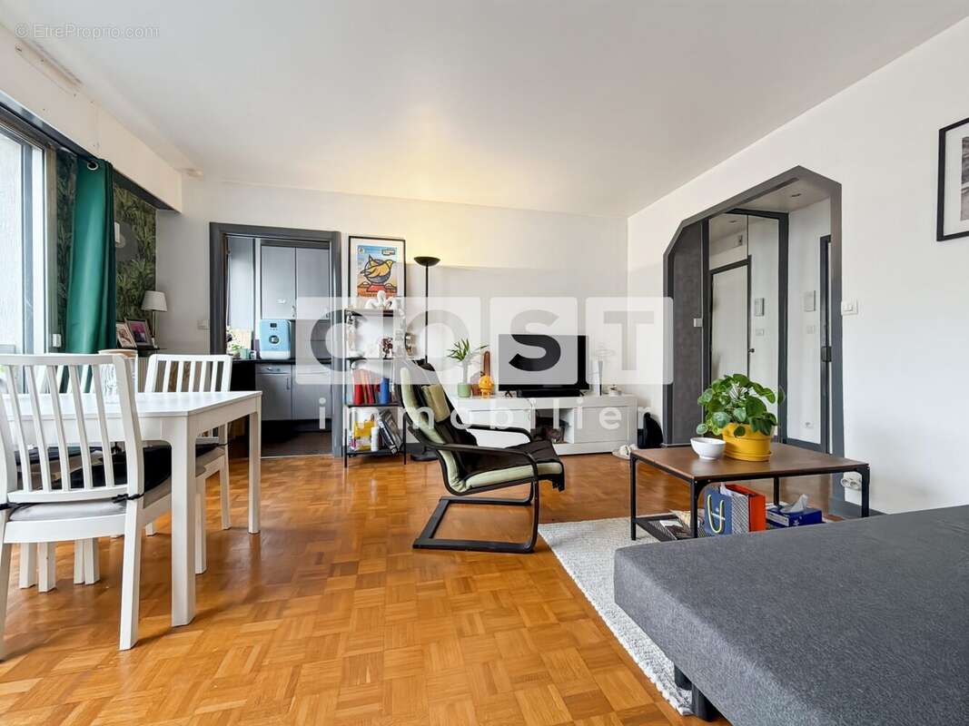 Appartement à ASNIERES-SUR-SEINE