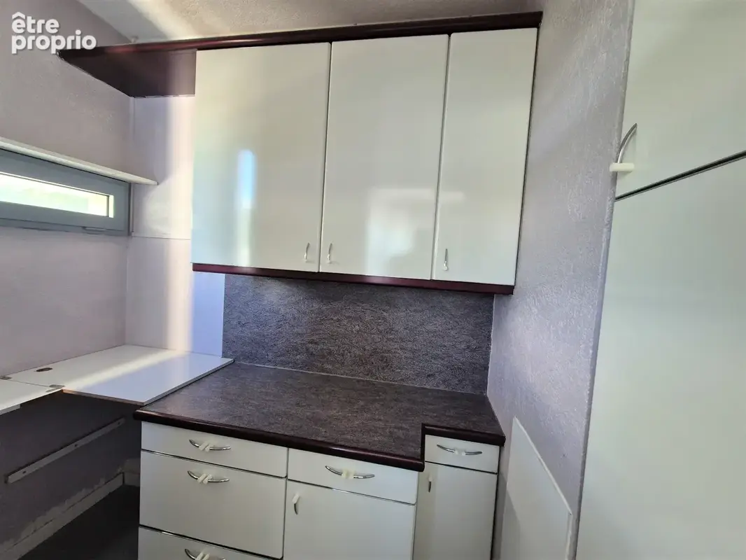 Eybens – t4 73 m² avec vue sur les montagnes, étage élevé, balcon, sejour double et place de parking privative - photo 11