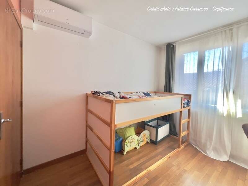 Maison à SAINT-BONNET-PRES-RIOM