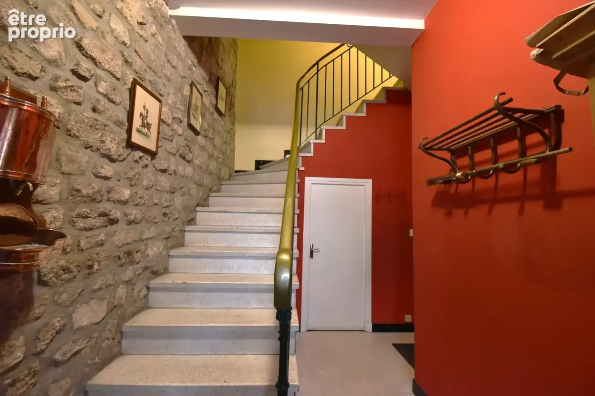 Maison à vendre 10 pièces SAINT AGREVE (07) - photo 13