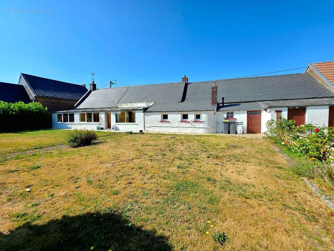 Maison 110 m² à Walincourt-Selvigny  - photo 1