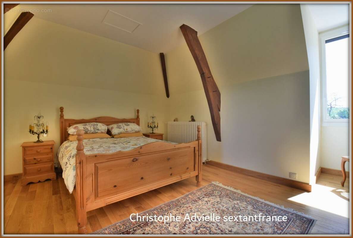 Maison à VARENNES