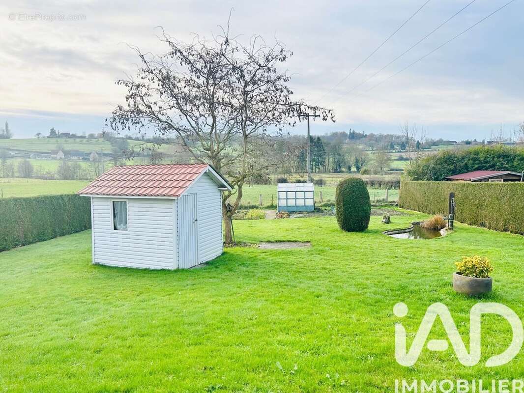 Photo 2 - Maison à NEUVILLE-FERRIERES